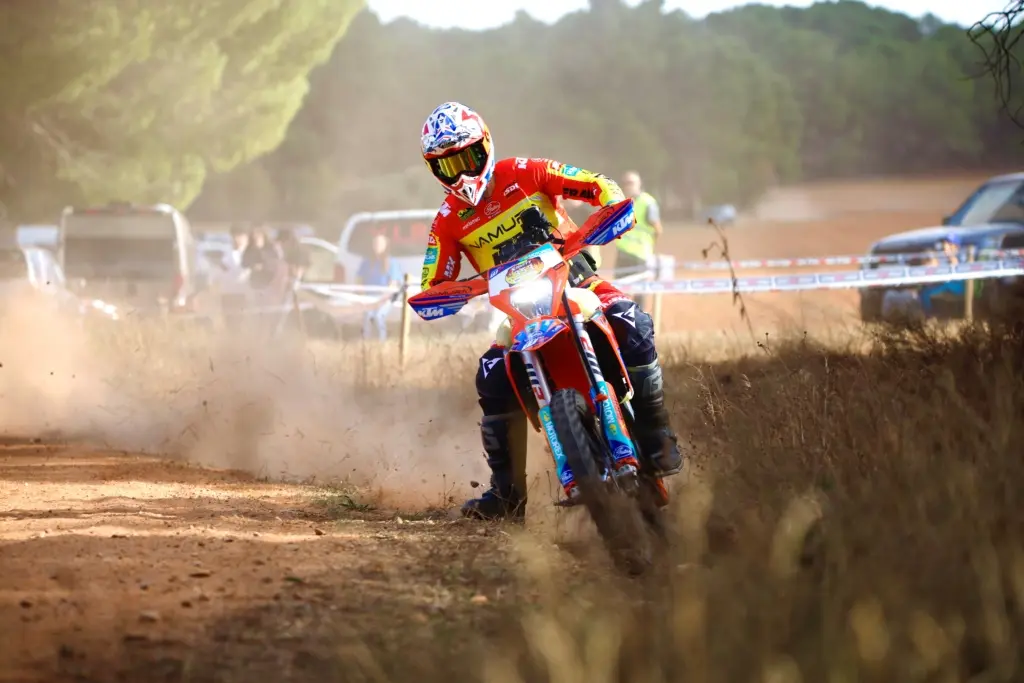 Alonso Trigo gana la Súper Especial en Cuenca