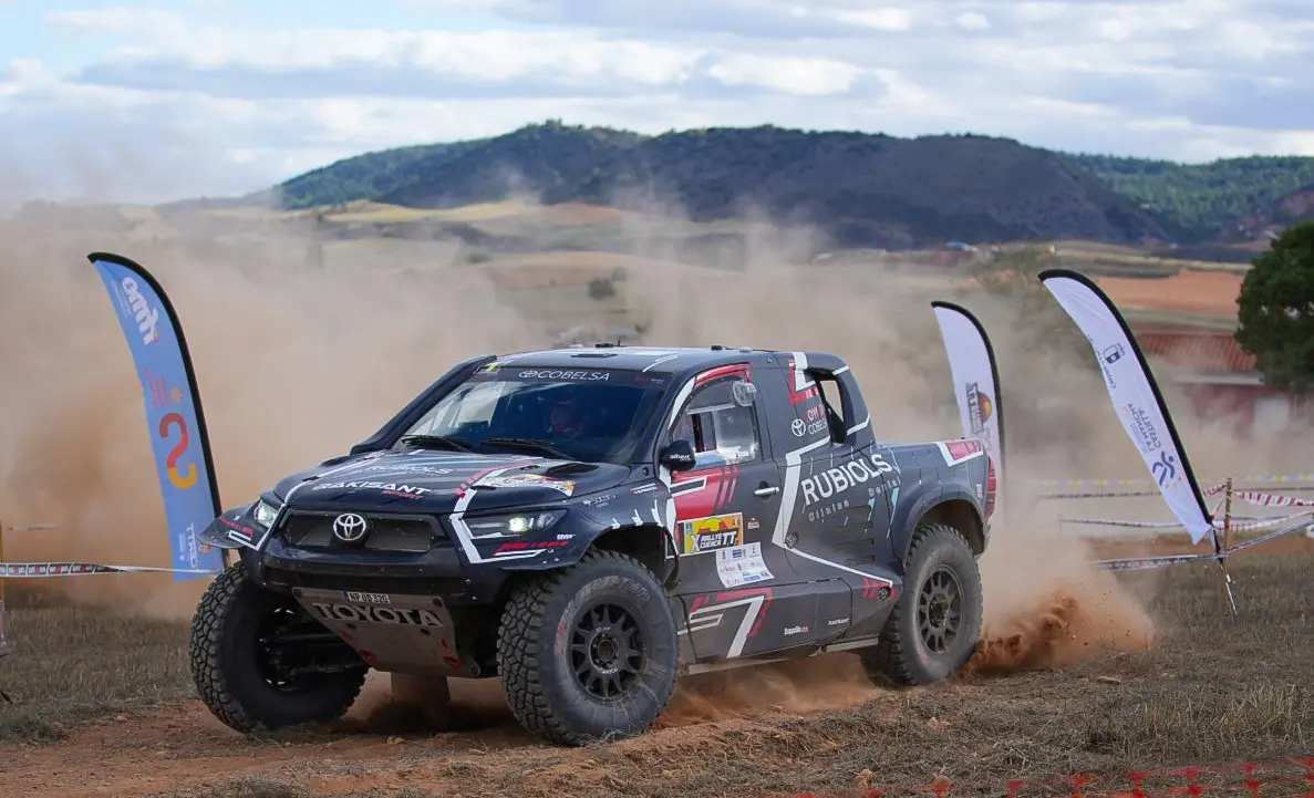 Santiago Carnicer vence en el Rallye TT de Cuenca y se proclama campeón de España de Rallyes TT 2024